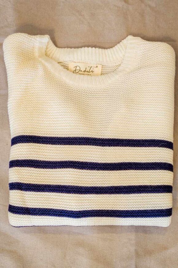 Maglione bianco righe blu