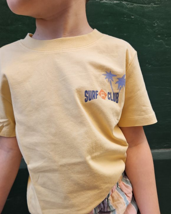T-shirt gialla